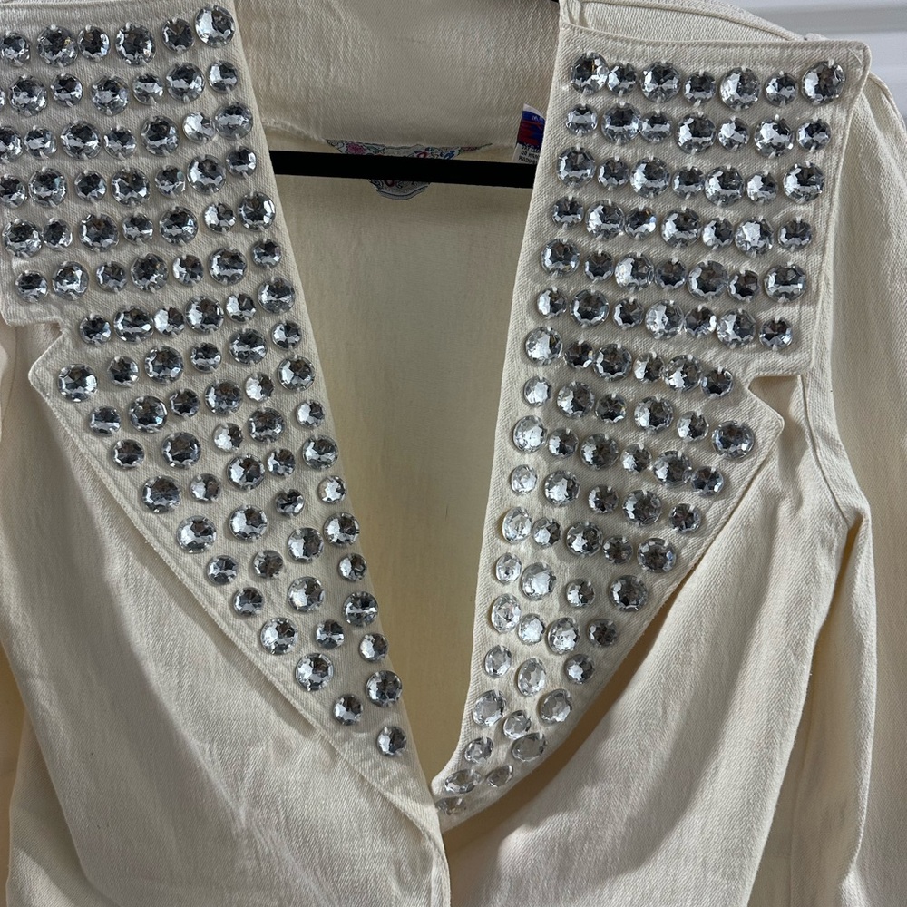 Studded Cream Jacket - Picture 5 of 6